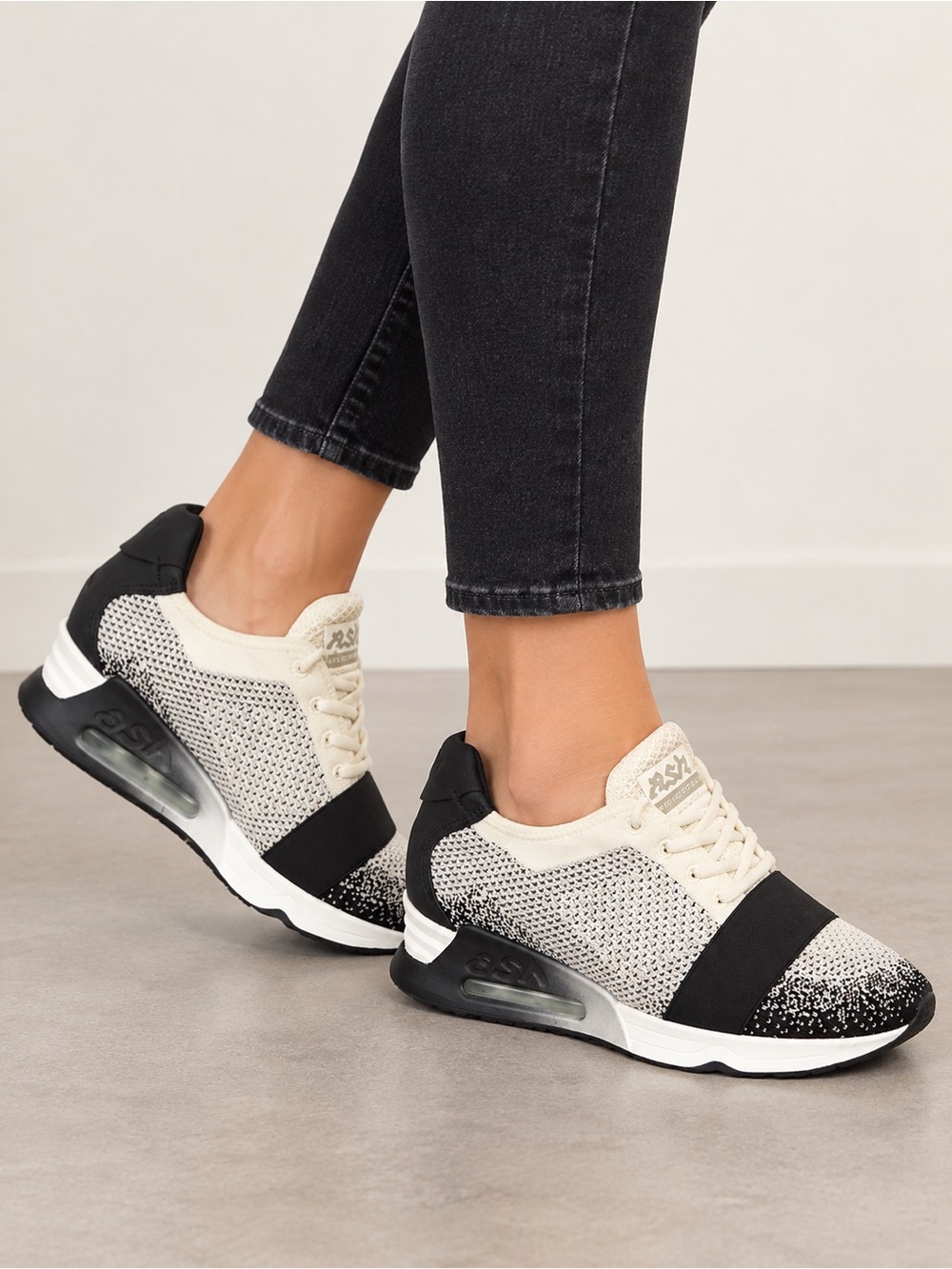 ASH Lacey Knit Sneakers Black & Ivory Platform Comfort Shoes Sz 40/ US 9.5